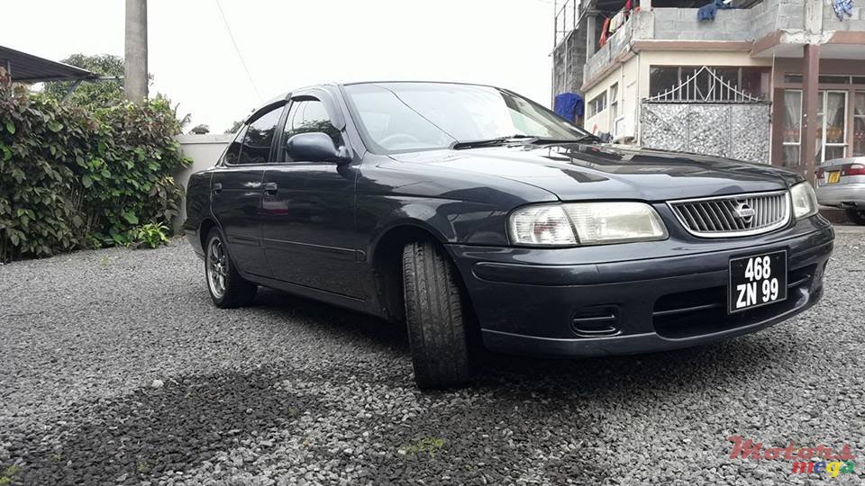 1999' Nissan Sunny photo #3