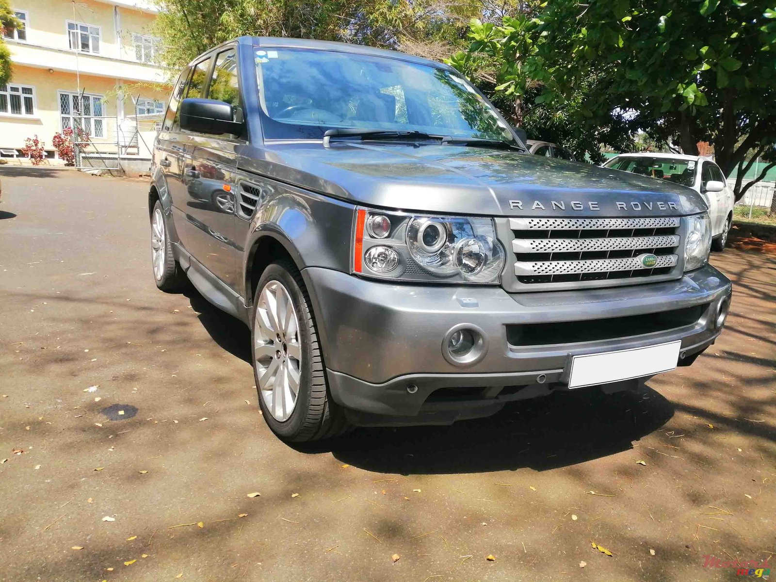 2007' Land Rover Range Rover Sport photo #1