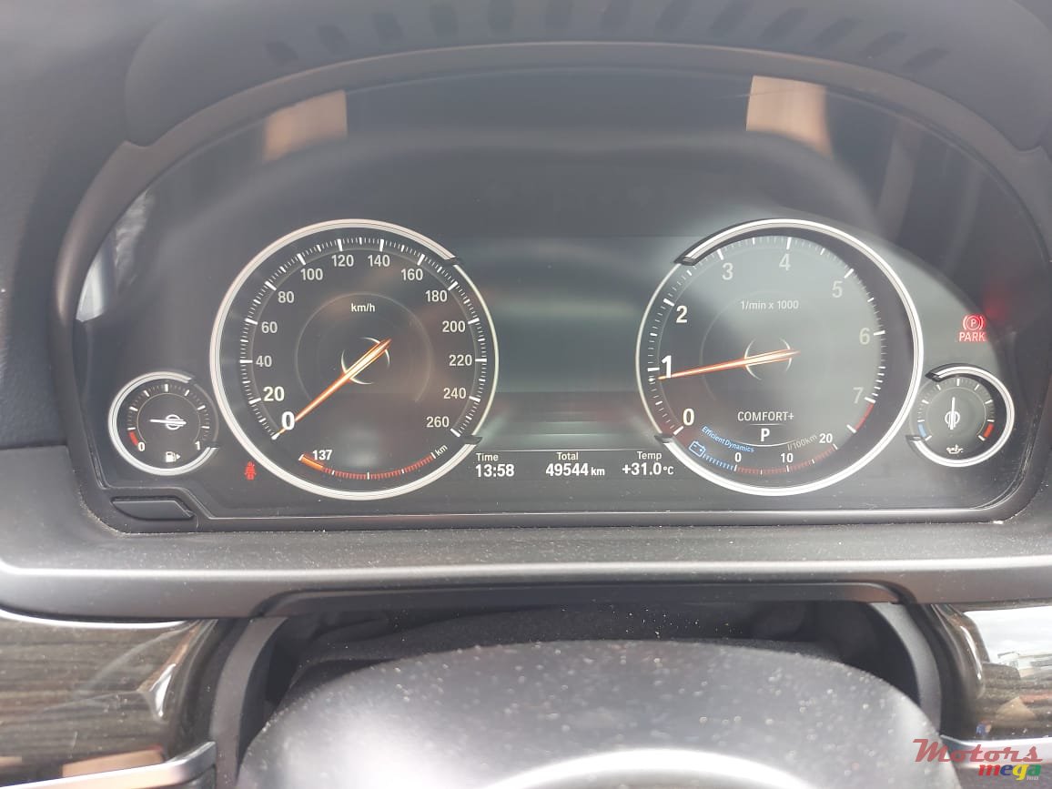 2014' BMW 528 photo #6