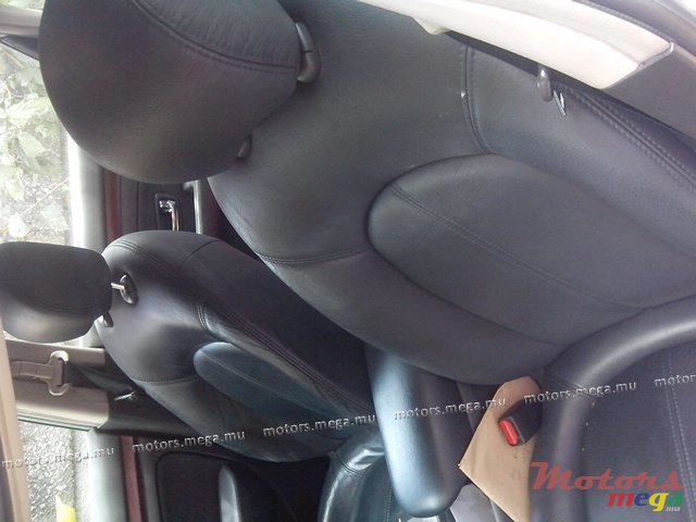 2009' Nissan photo #5