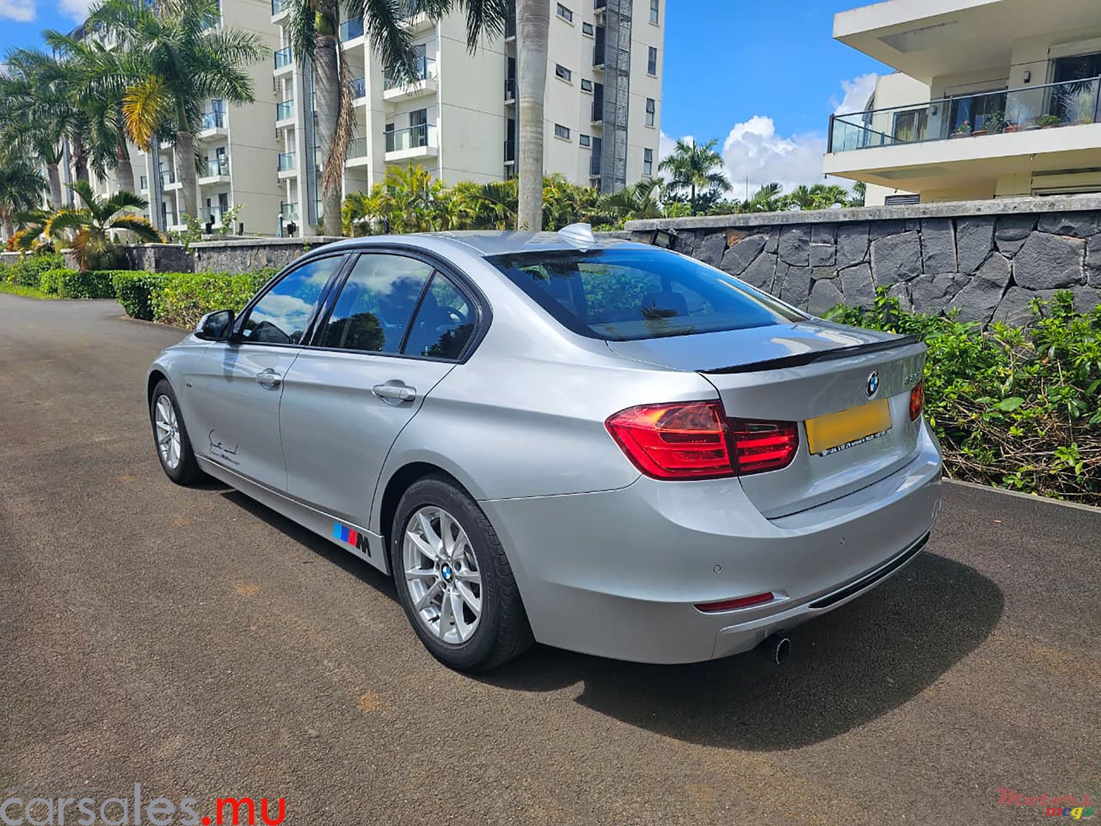 2015' BMW 320 i 1.6 photo #4