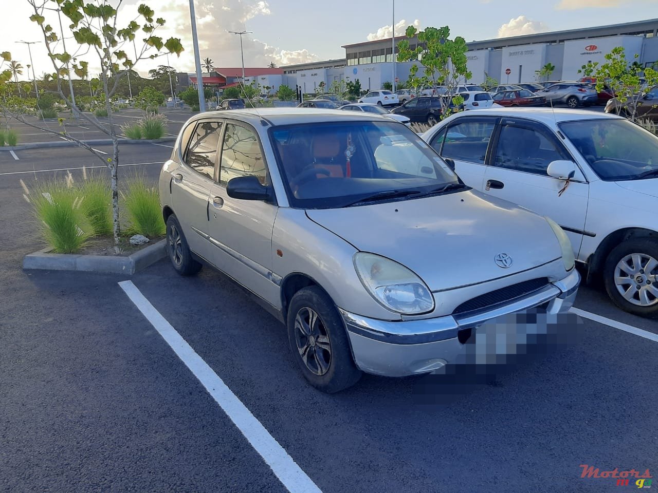 1999' Toyota No photo #2