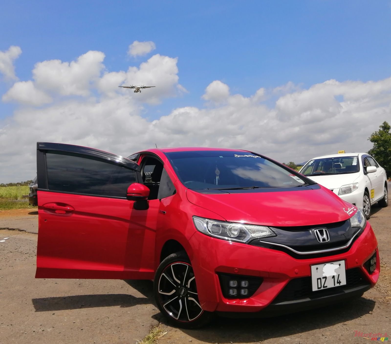 2014' Honda Fit photo #1