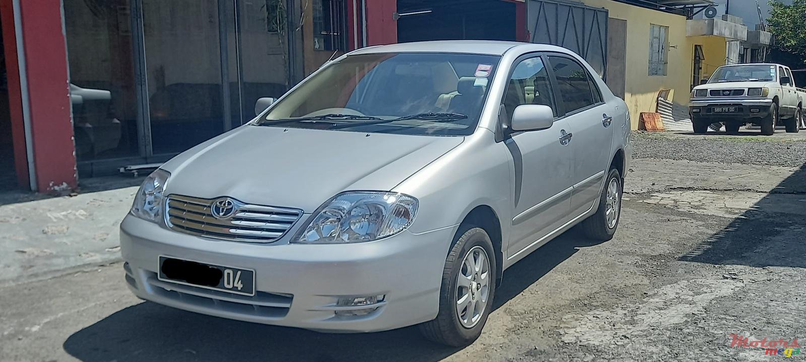 2004' Toyota Corolla photo #1