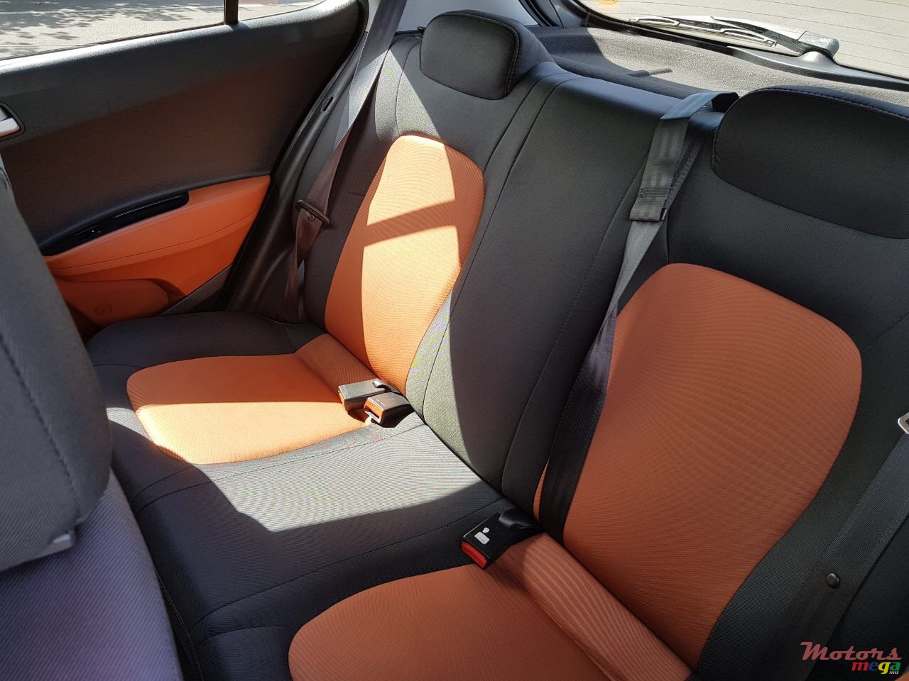 2014' Hyundai i10 Grande i10 photo #4