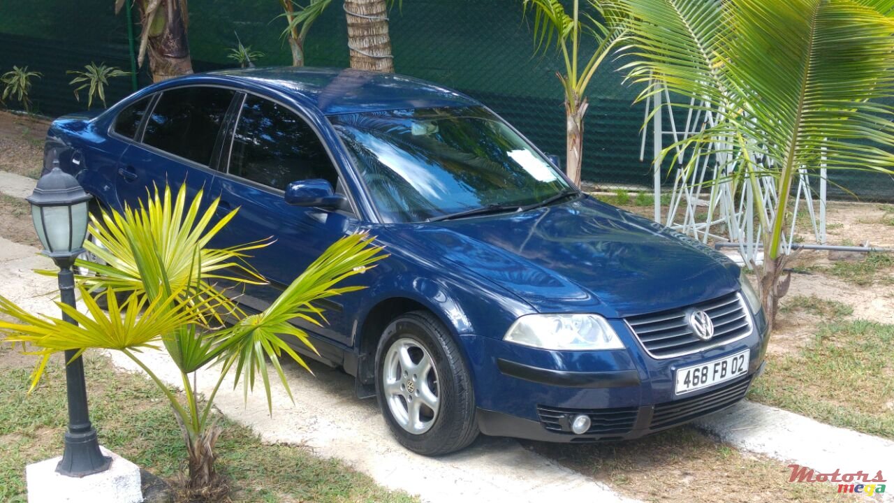 2002' Volkswagen photo #1