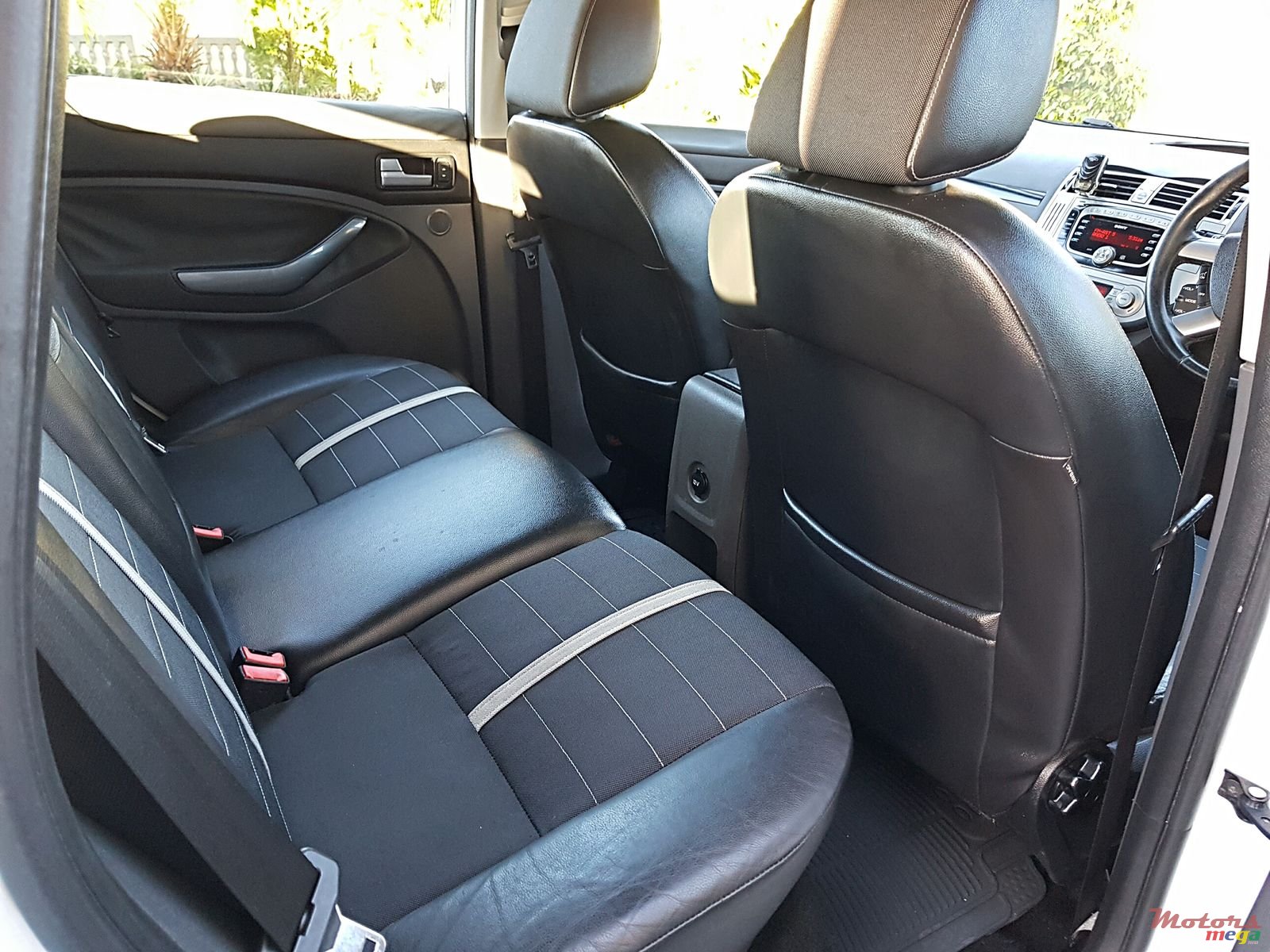 2009' Ford Kuga Automatic turbo photo #7