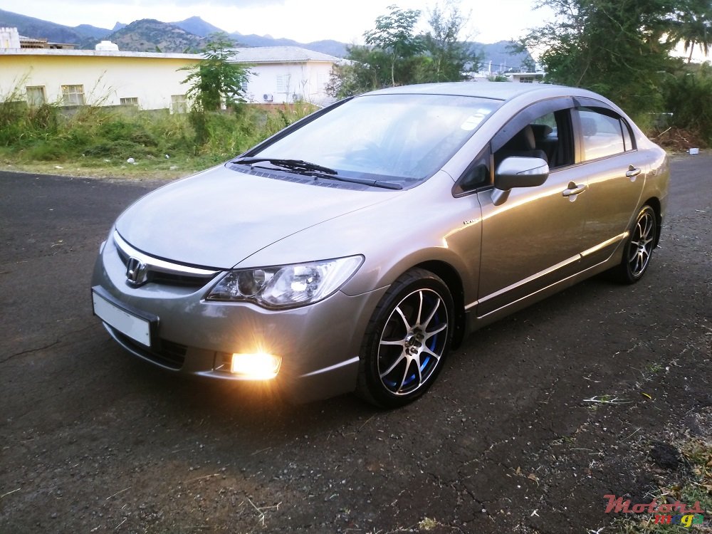 2008' Honda Civic 1.6 i-vtec photo #2