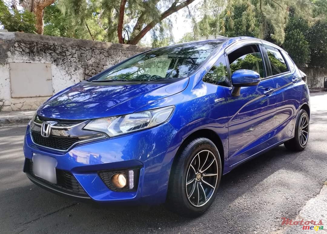 2017' Honda Fit photo #5