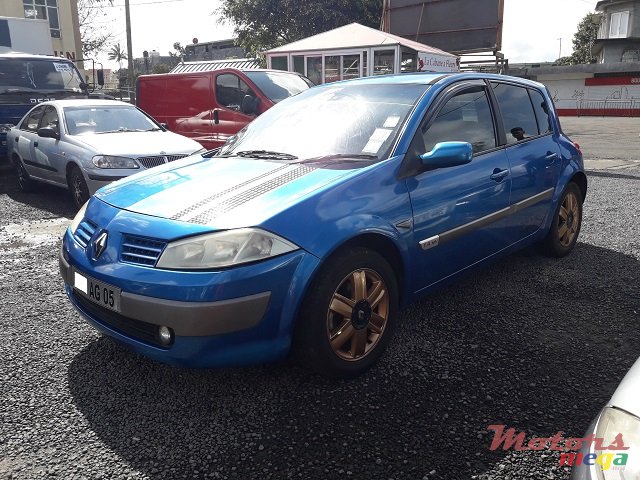 2005' Renault Megane photo #4