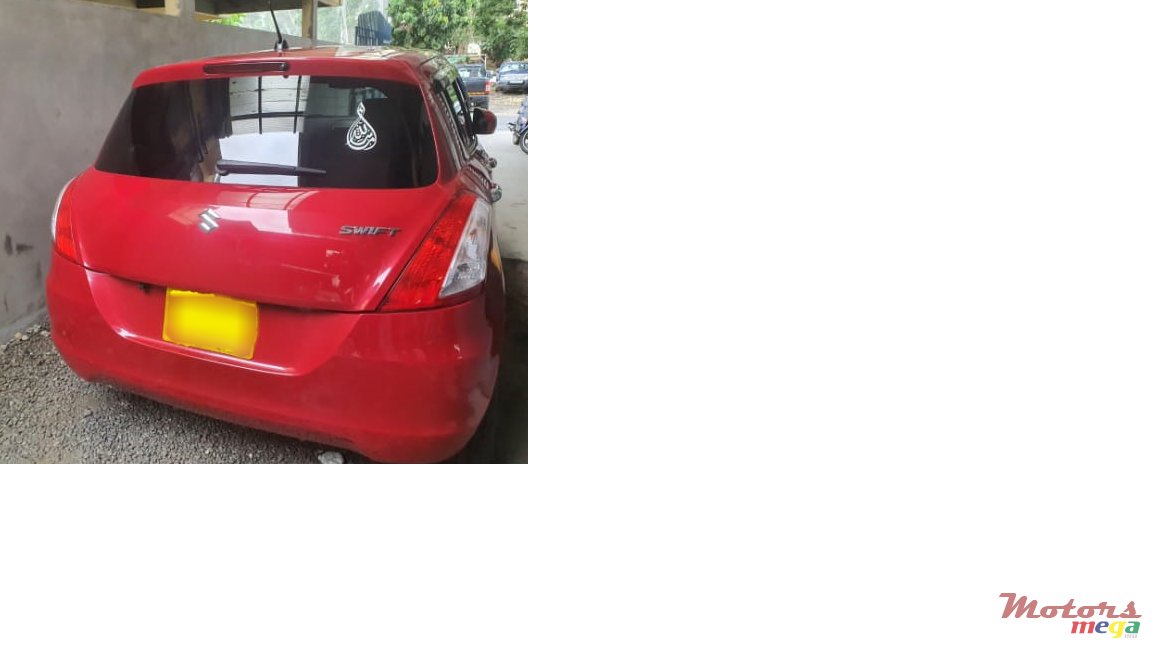 2013' Suzuki Swift photo #5