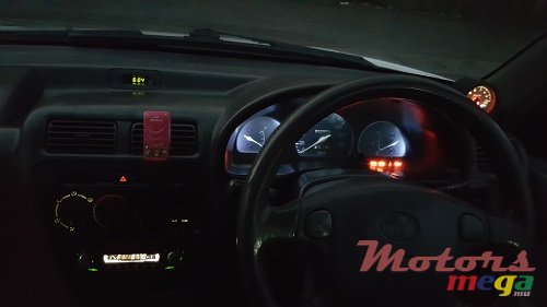1998' Toyota Starlet photo #3