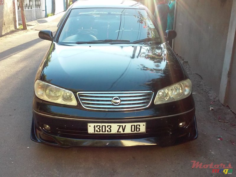 2006' Nissan Sunny photo #1