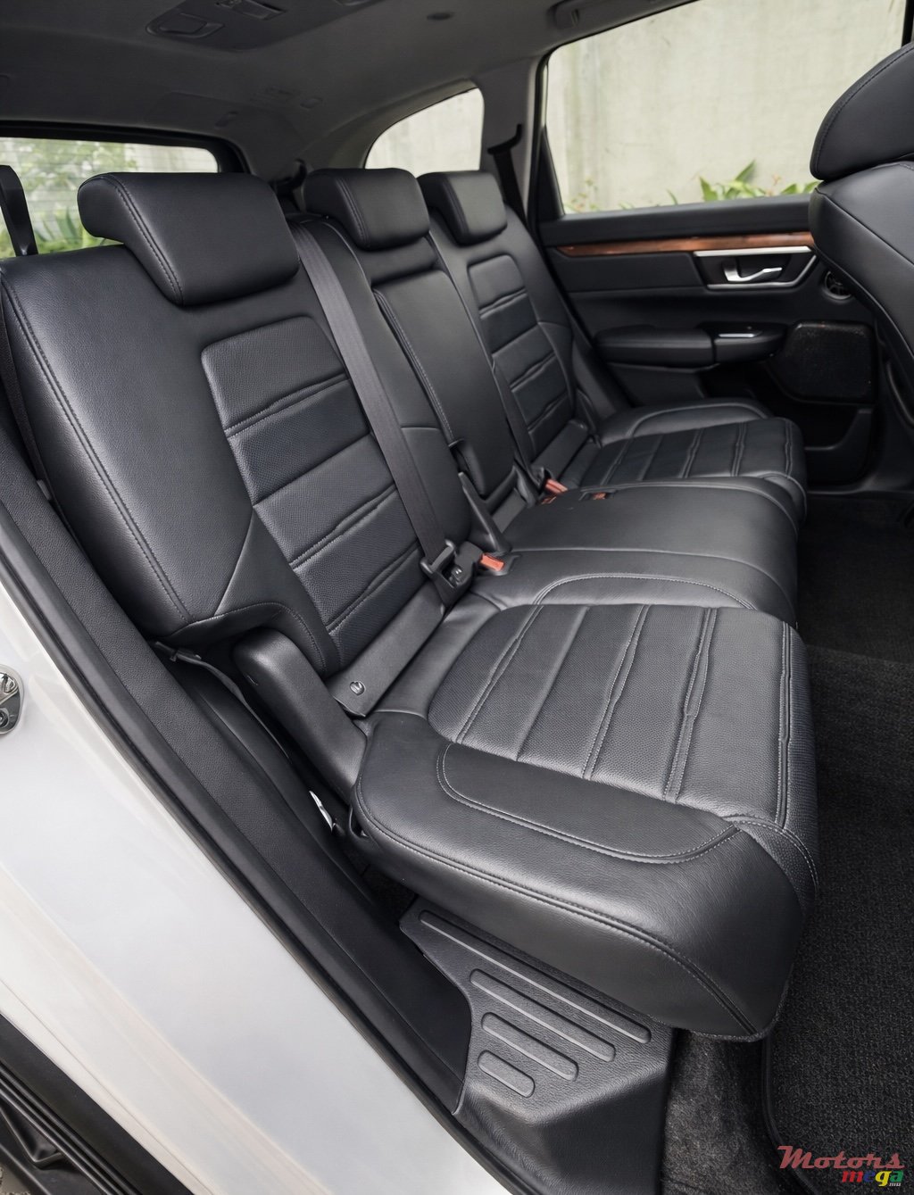 2020' Honda CR-V photo #6