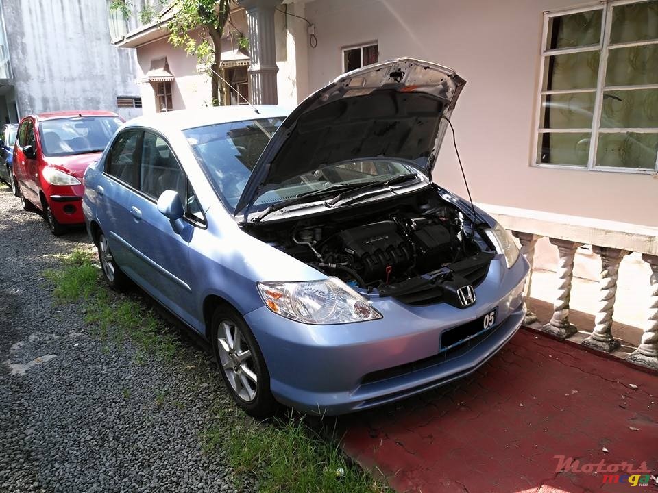 2005' Honda City photo #7