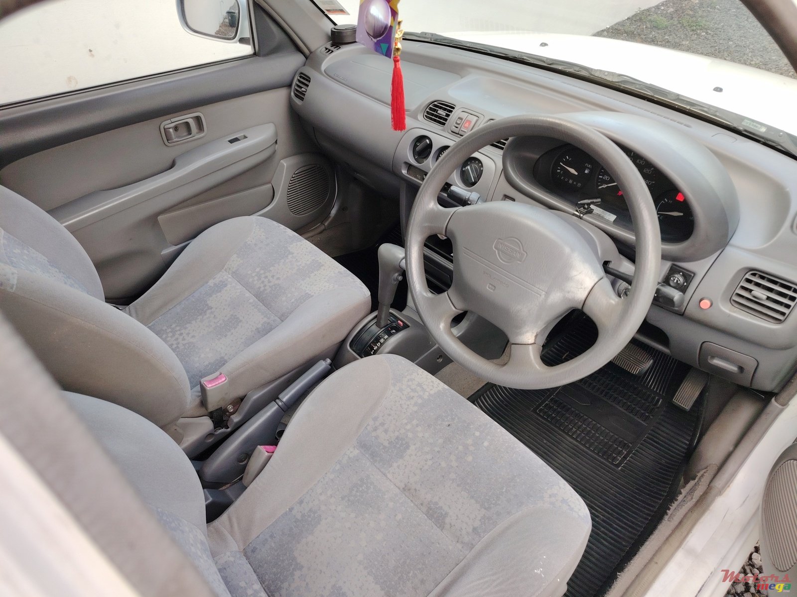 2000' Nissan Ak11 photo #5