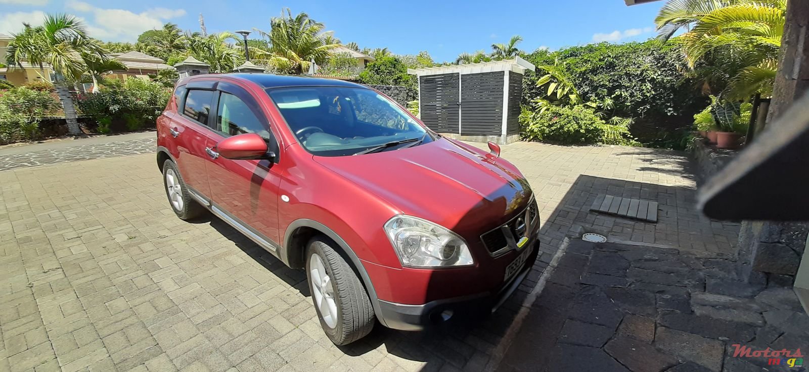 2010' Nissan Qashqai photo #1
