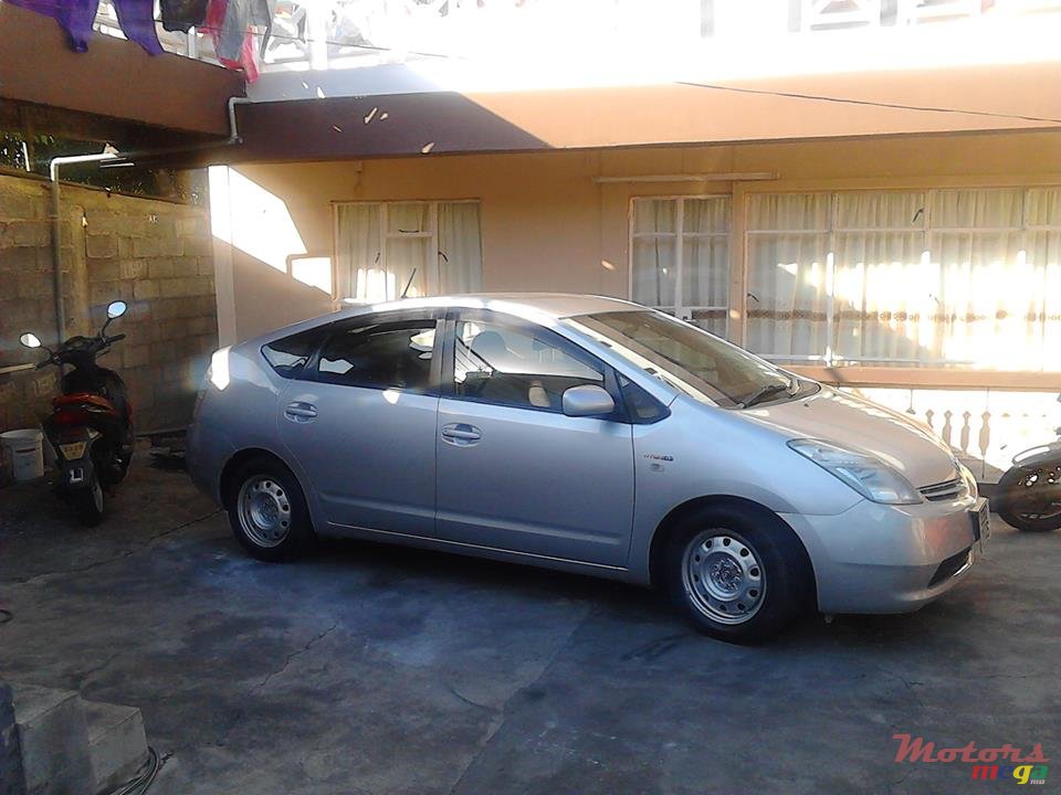 2009' Toyota Prius c origine photo #1