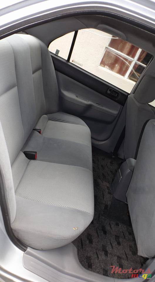 2007' Mitsubishi Lancer GLX photo #6