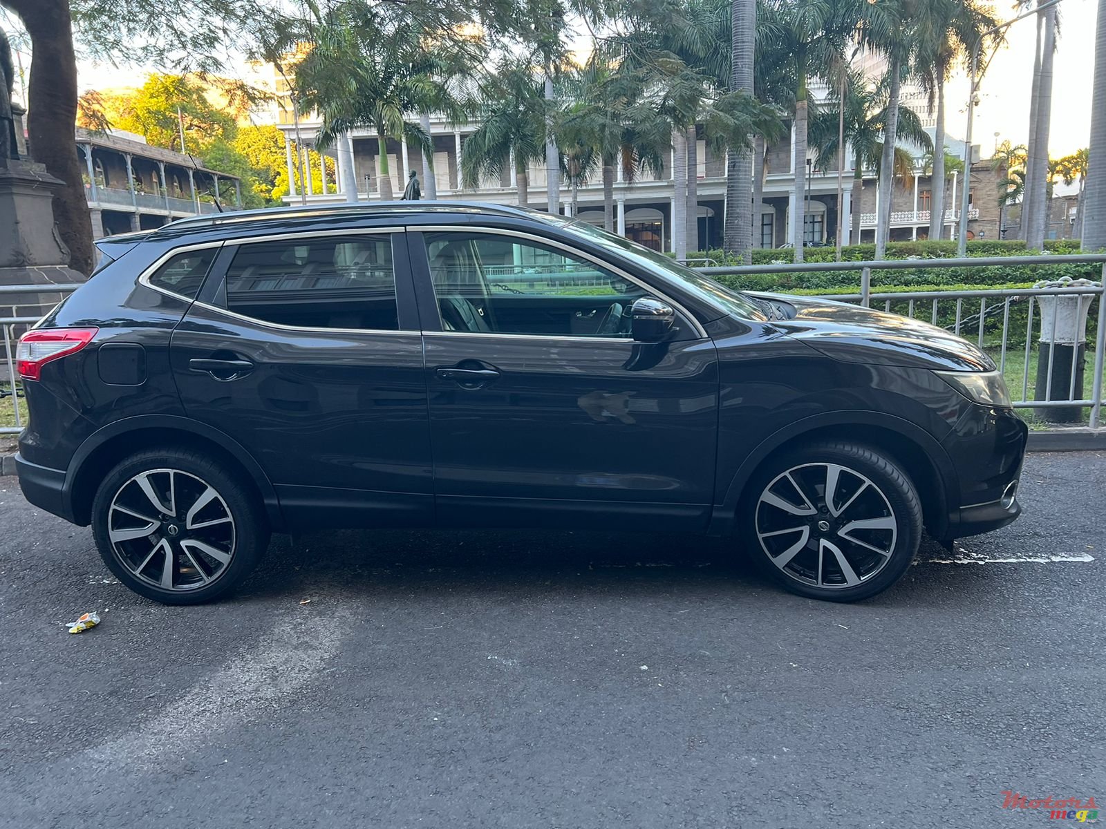2015' Nissan Qashqai pioneer screen photo #4