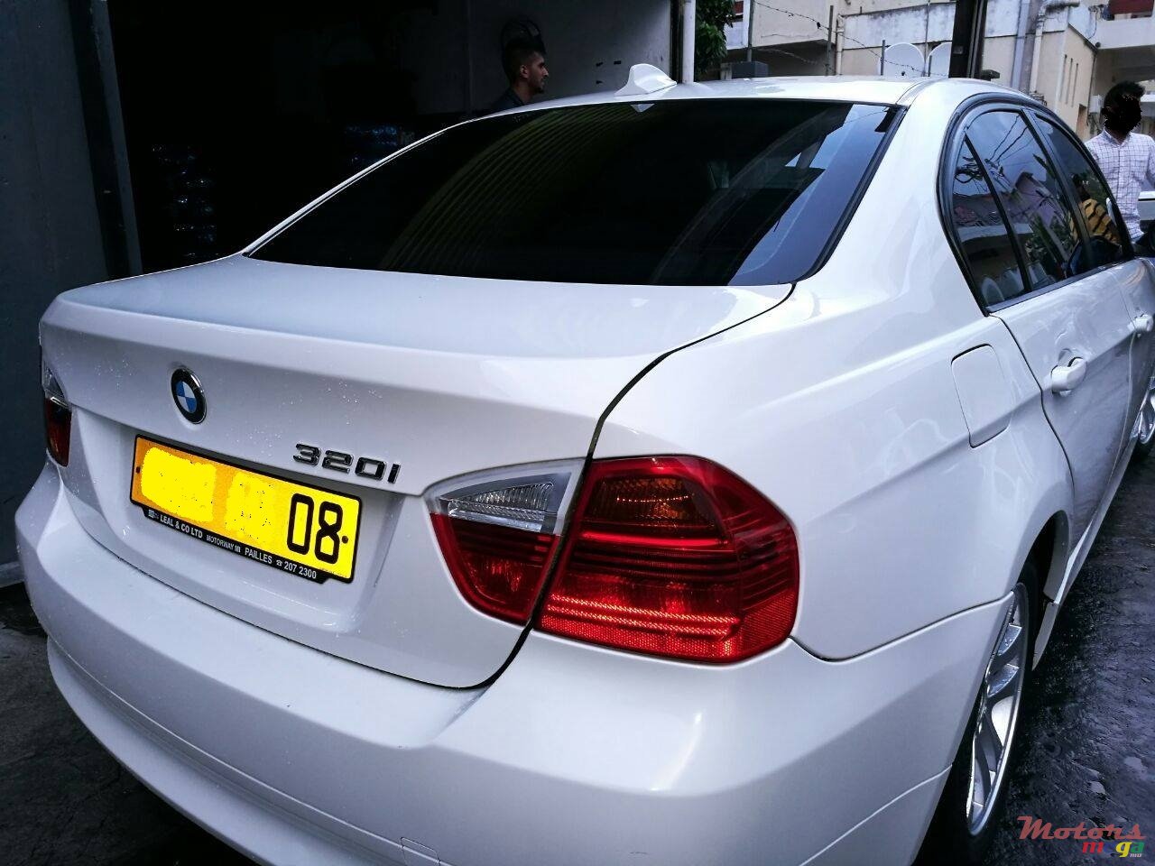 2008' BMW 3 Series photo #2