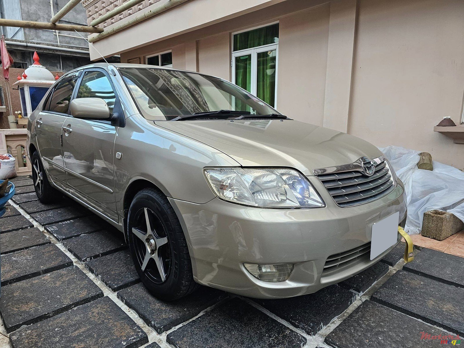 2006' Toyota Corolla 40th Anniversary Edition photo #2