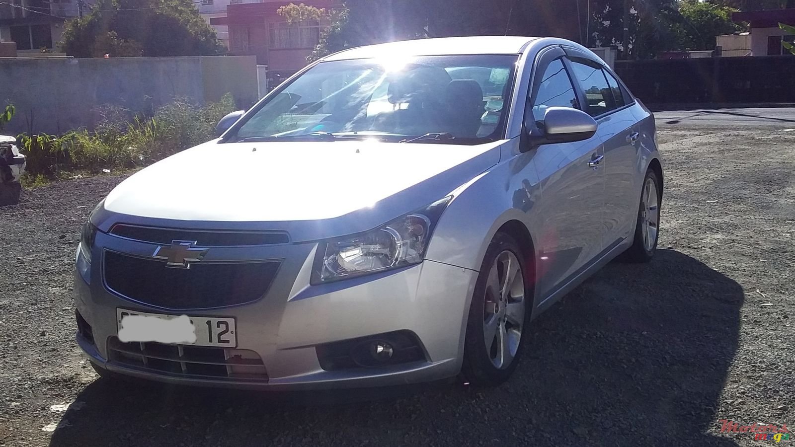 2012' Chevrolet Cruze photo #2