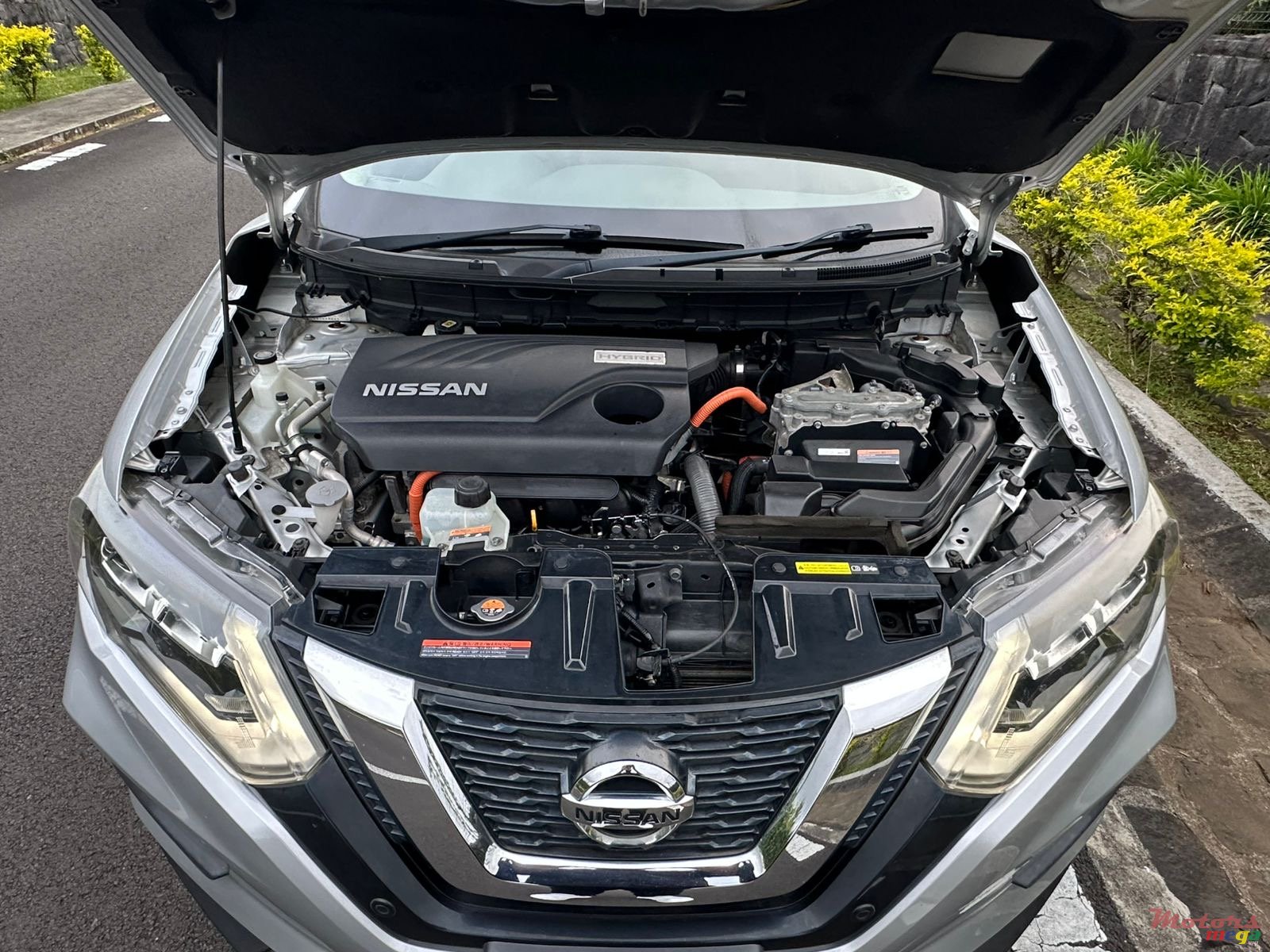 2017' Nissan Xtrail Hybrid photo #7