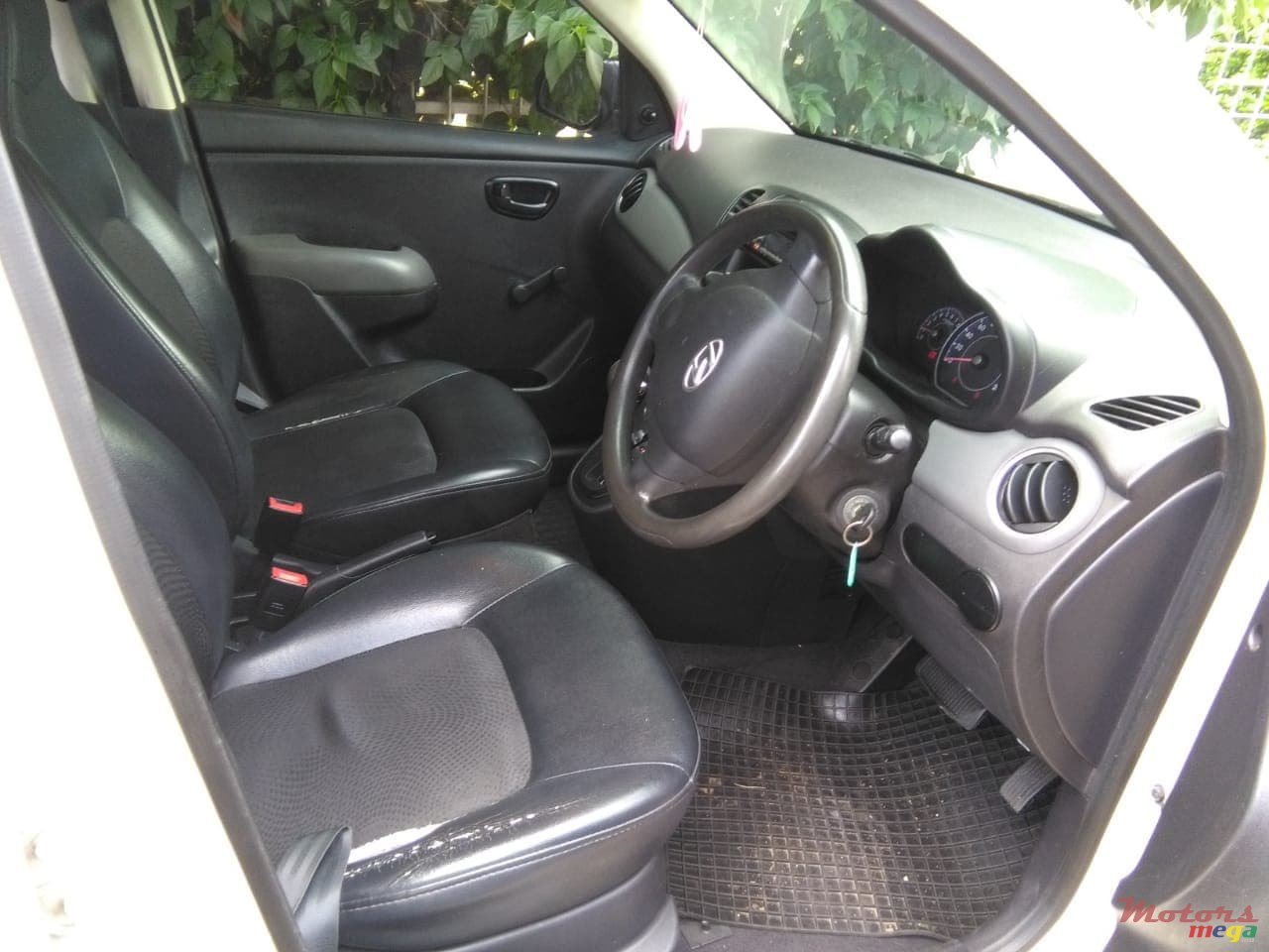 2013' Hyundai i10 photo #3