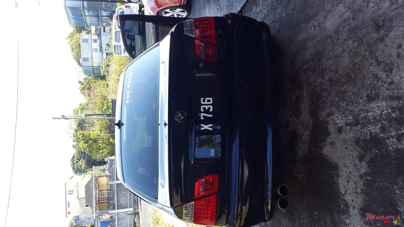 2004' BMW 3 Series photo #1