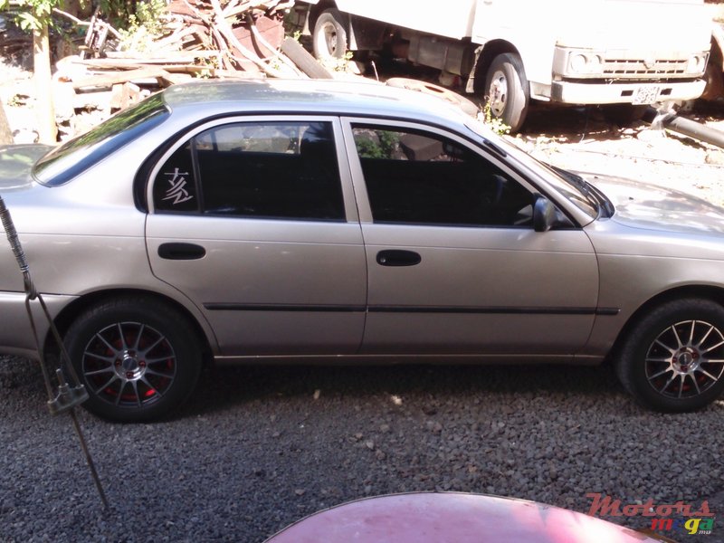 1994' Toyota Corolla EE 100 photo #2