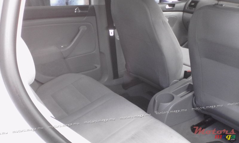 2005' Volkswagen V photo #6