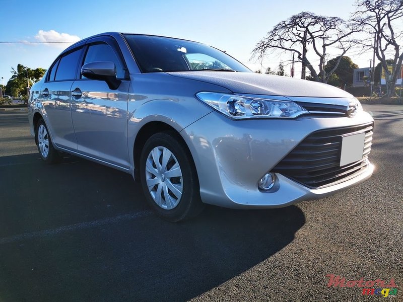 2016' Toyota Axio photo #2