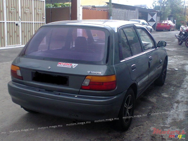 1992' Toyota photo #3