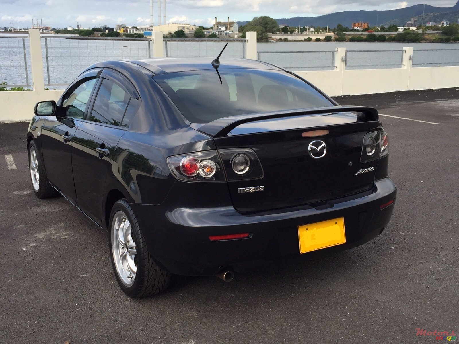 2008' Mazda 3 photo #2