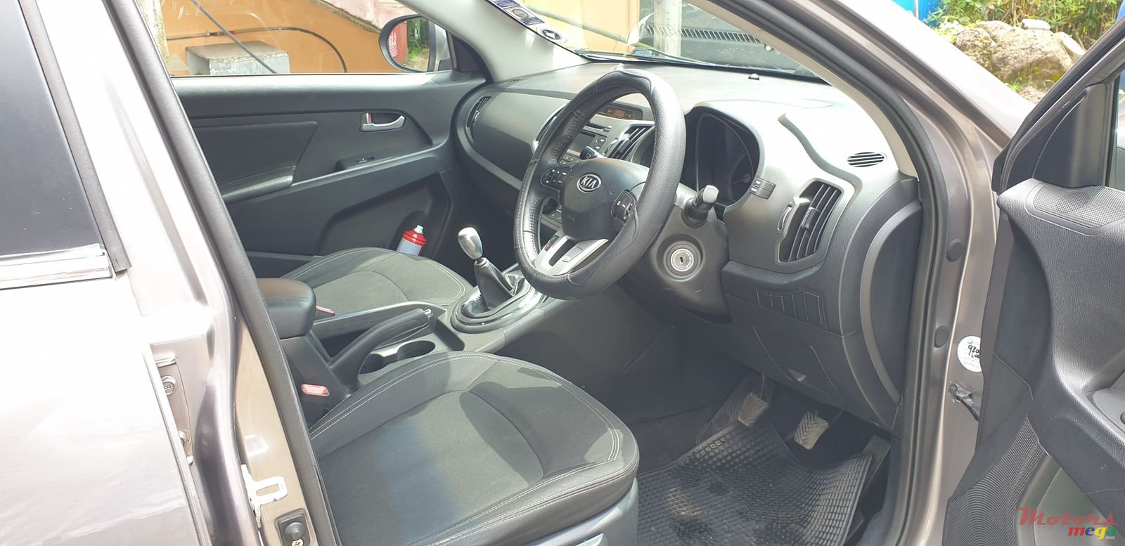 2012' Kia Sportage photo #5