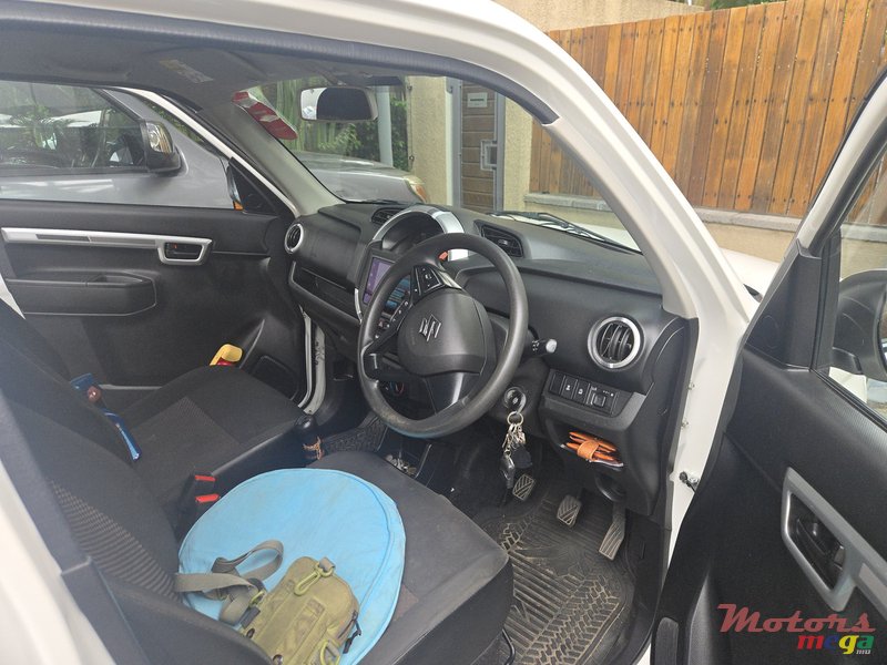2022' Suzuki SJ 410 photo #4