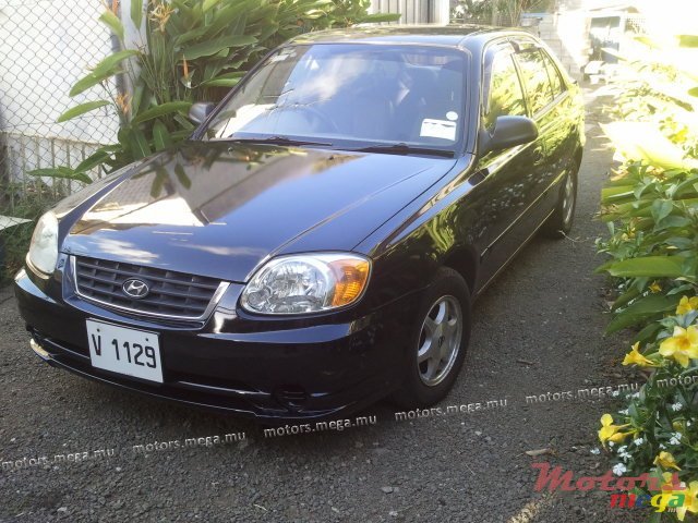 2005' Hyundai Accent photo #1