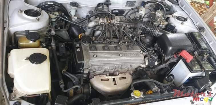 1999' Toyota Corolla photo #3