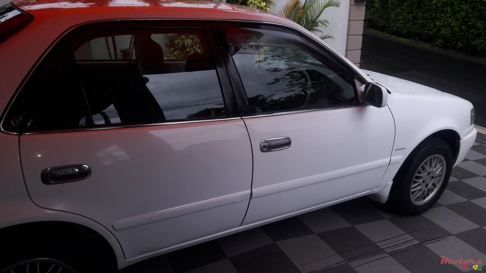 1999' Toyota Corolla photo #2