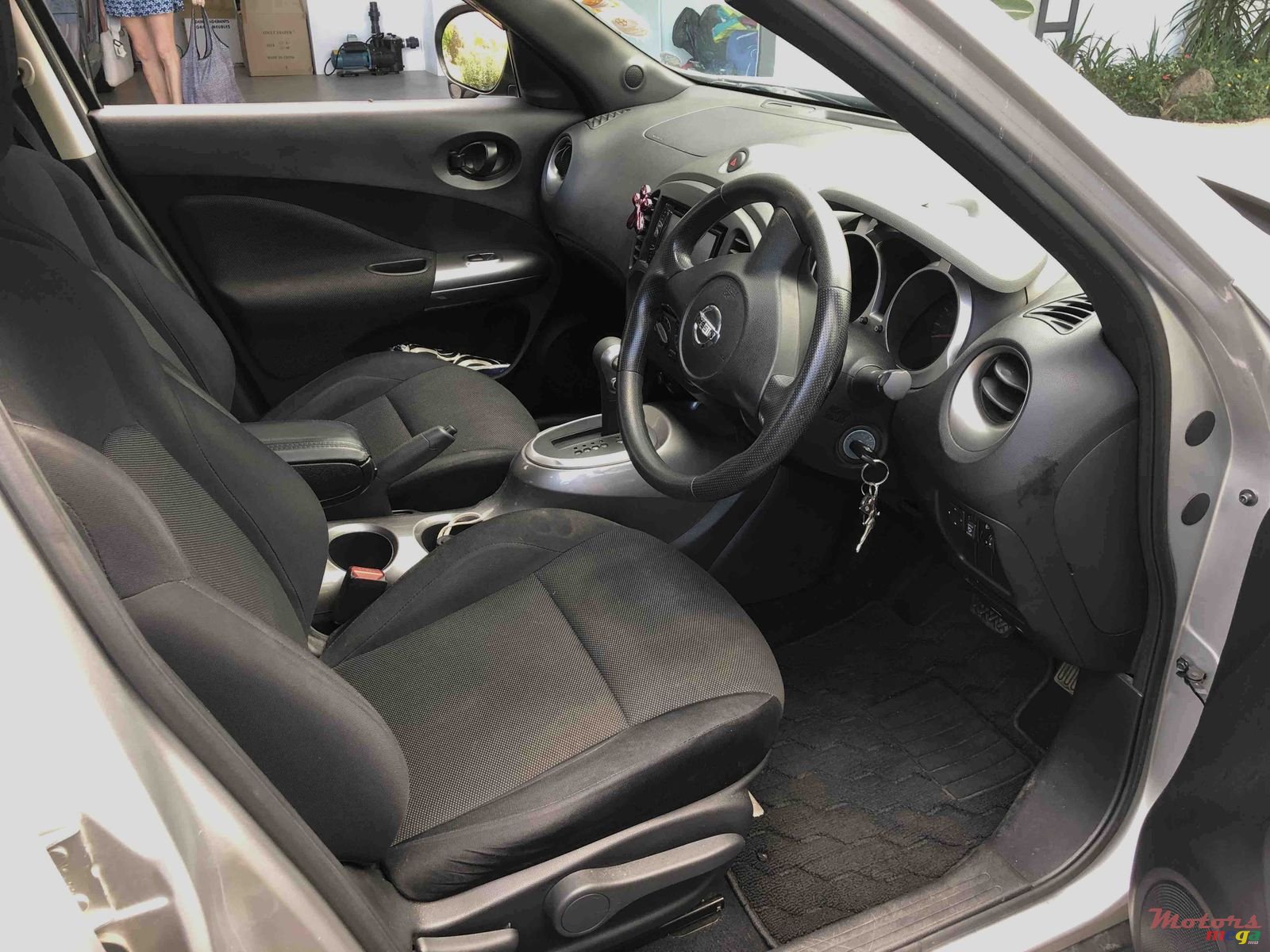 2012' Nissan Juke photo #5