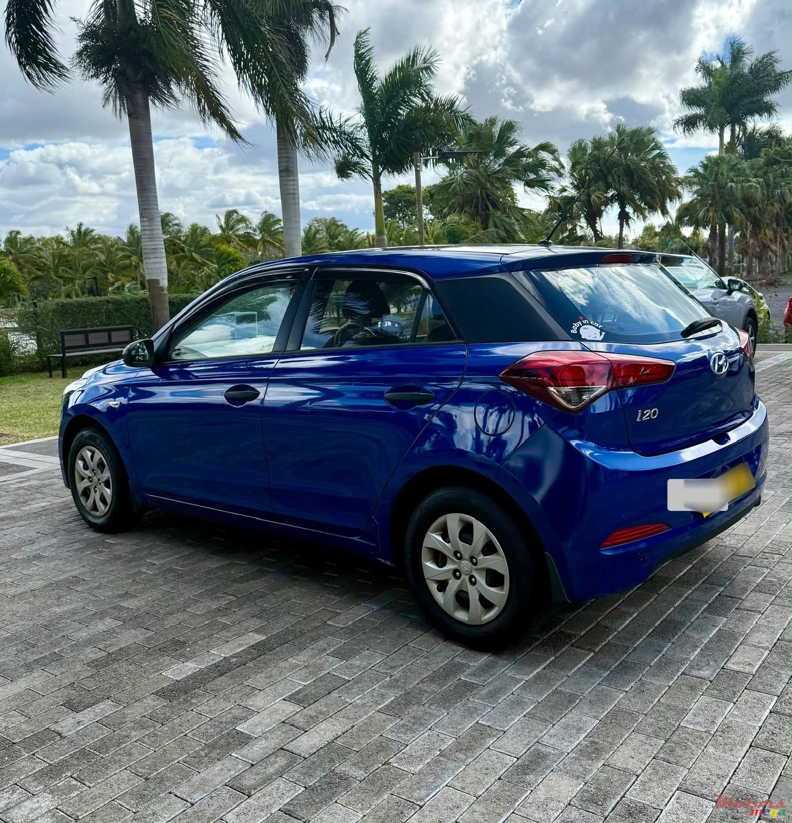 2015' Hyundai i20 photo #2