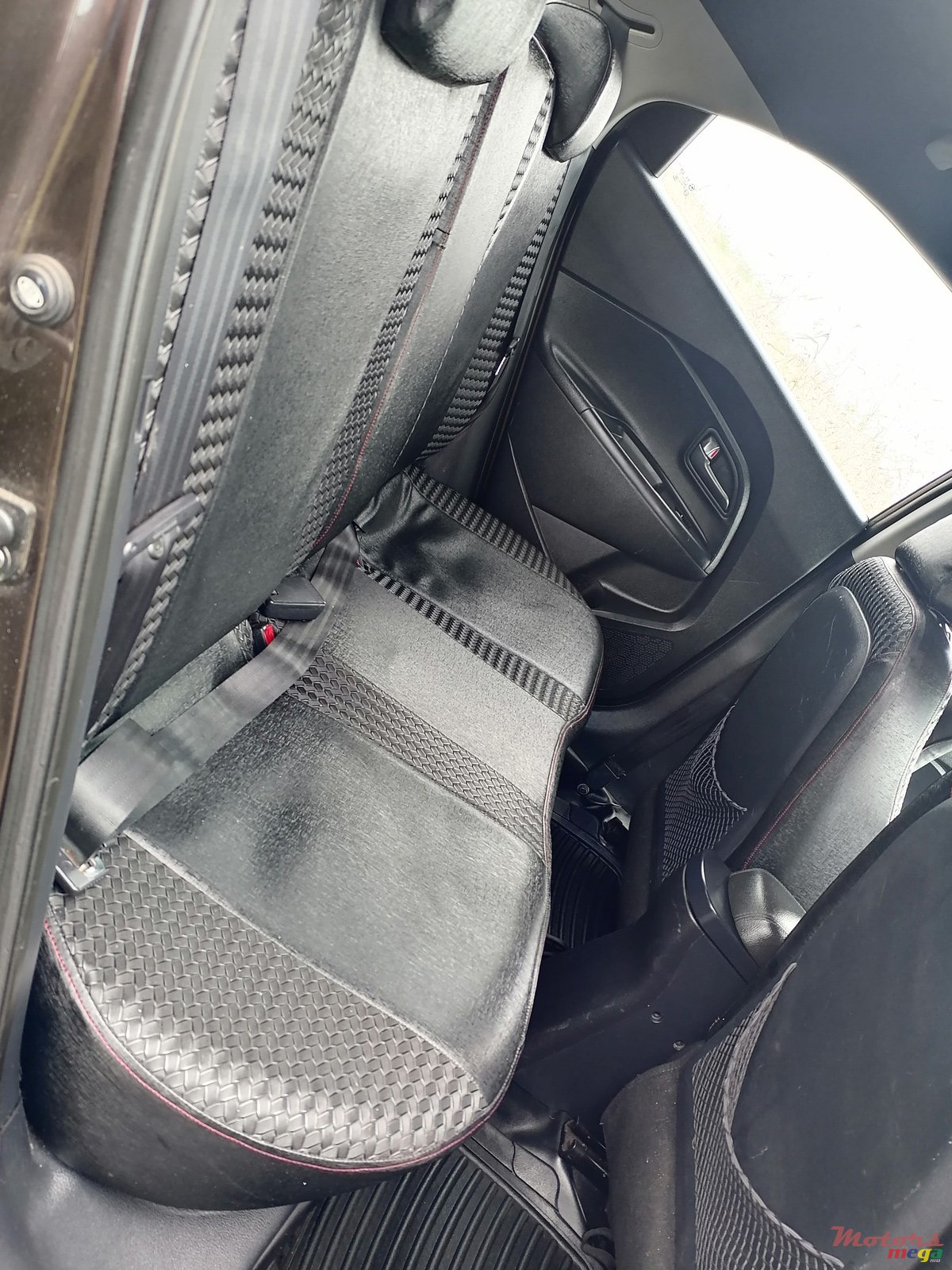 2012' Kia Rio photo #6