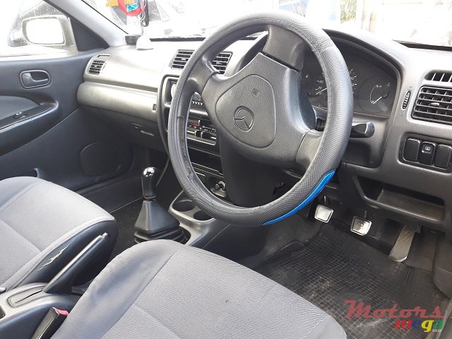 1998' Mazda 323 photo #6