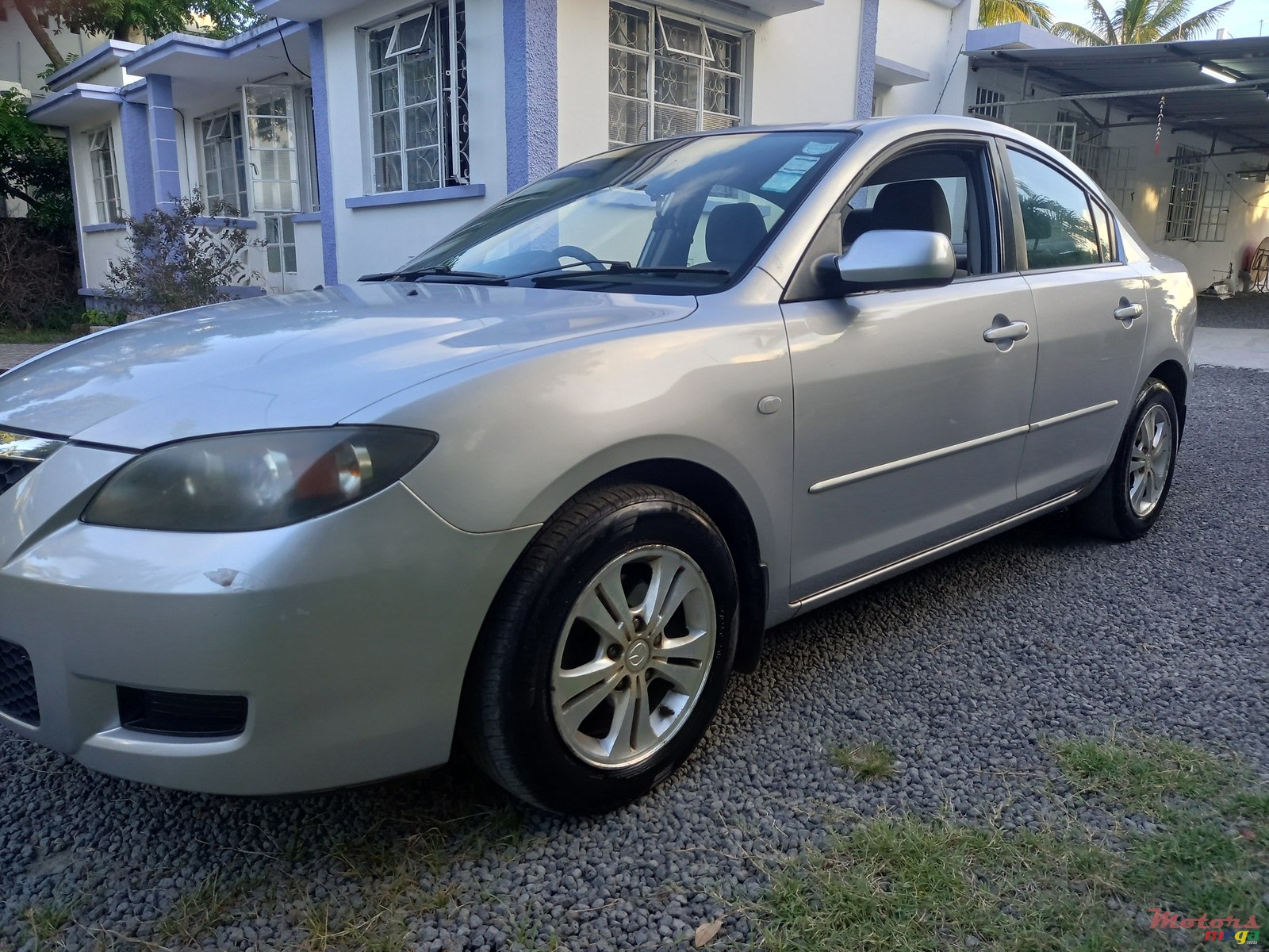 2007' Mazda 3 photo #2