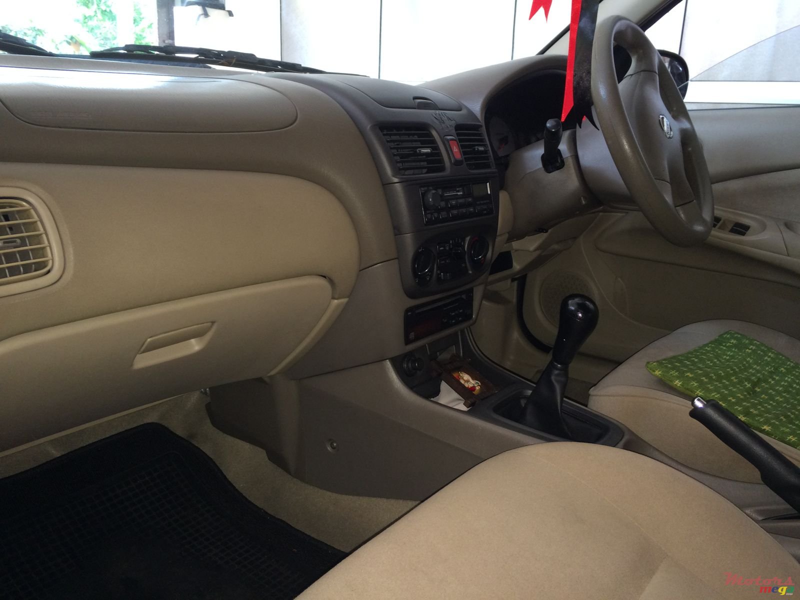 2007' Nissan Sunny photo #3