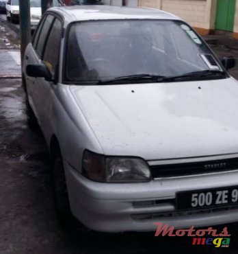 1991' Toyota Starlet photo #3