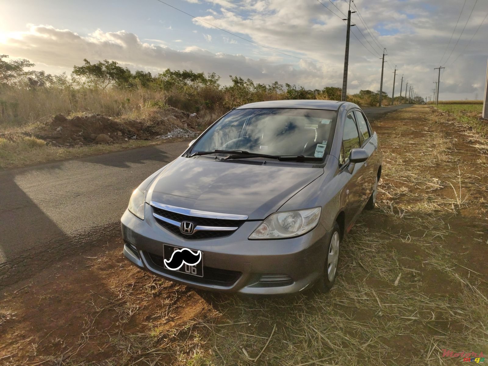 2006' Honda City photo #1