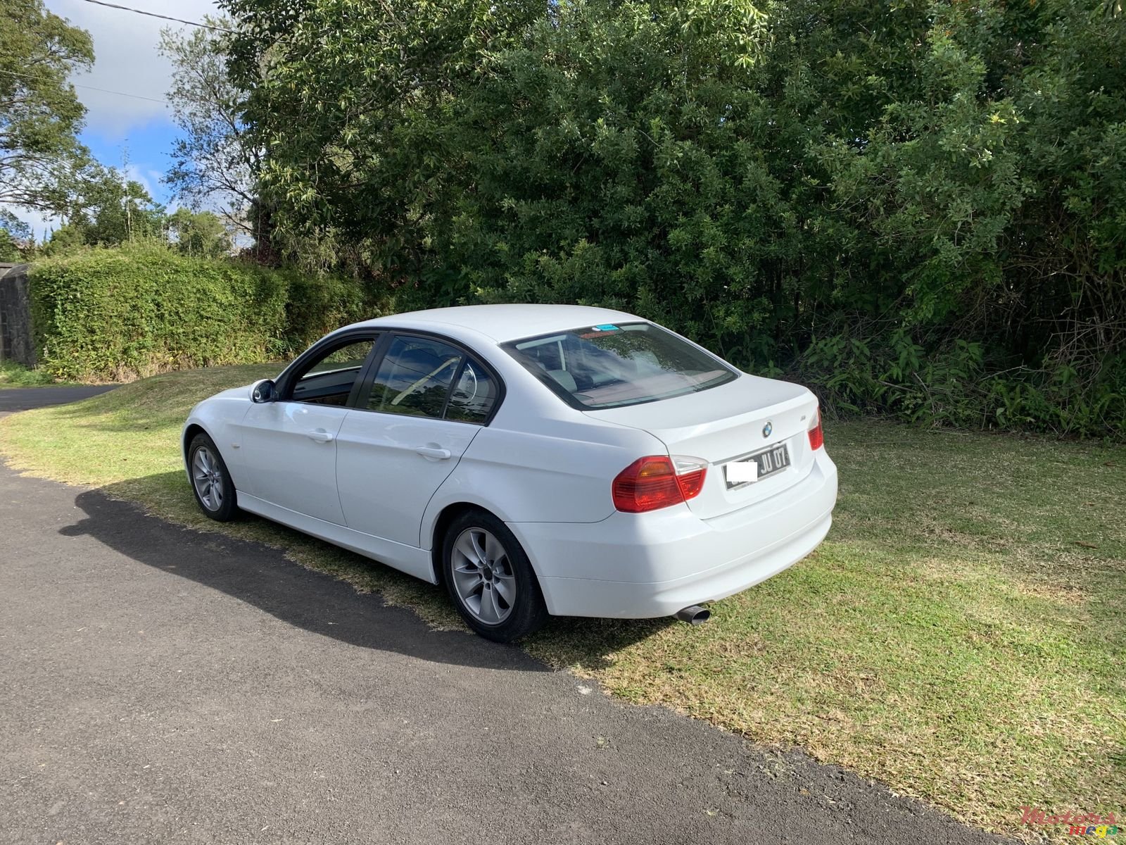 2007' BMW 316 photo #5