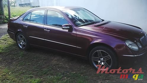 2002' Mercedes-Benz 200 photo #1